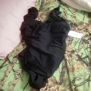 Nwt lady's 1 piece bathingsuit
